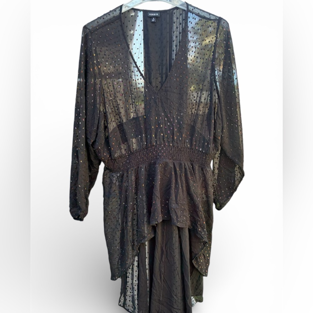 Torrid Black Swiss Dot Sheer Tunic Top Size 3 (3X) Flowy V Neck Long Sleeve Plus